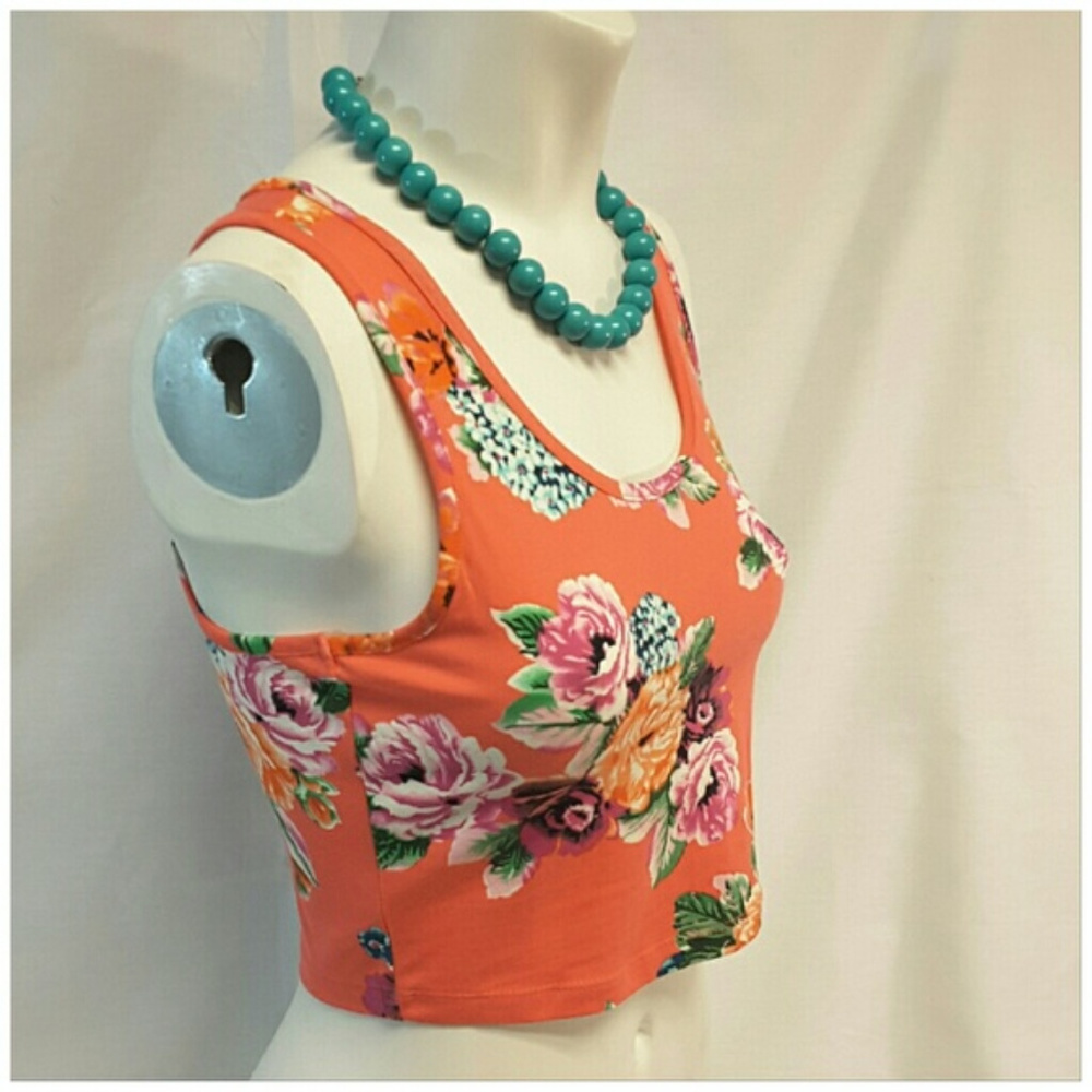 NWT AMBIANCE APPAREL, Crop Top, size Medium - Picture 2 of 8